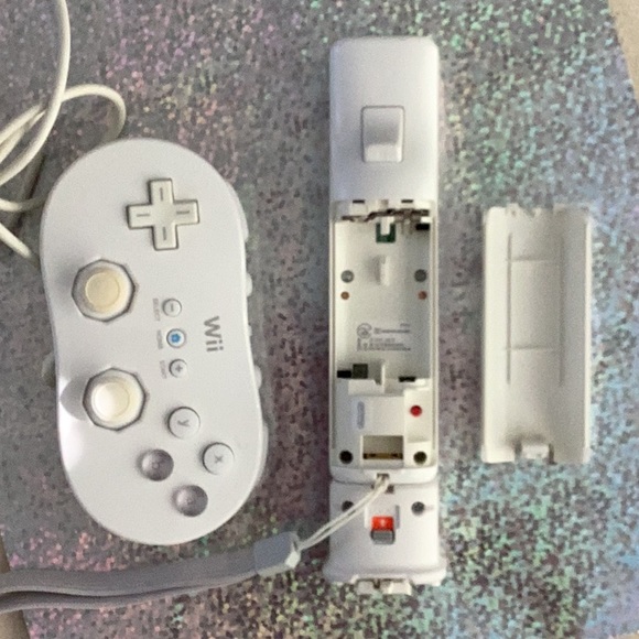 Nintendo Wii Remote & Motion Plus Adapter & Wii Classic Controller Lot Of 2 OEM - Picture 13 of 16